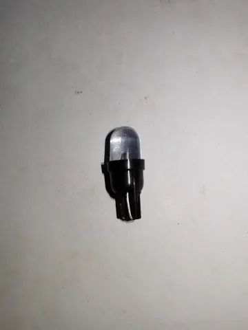 BLACK NEUTRAL BULB MULTIPLE