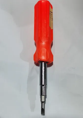 SCREW DRIVER 4 IN 1