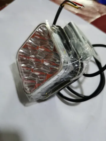 9 BABY BULBS  LIGHT SMALL
