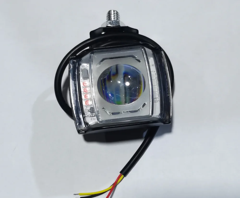 V30 1 DOT LIGHT CYT