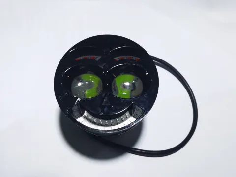 N/VERSION C50  UNIVERSAL LIGHT